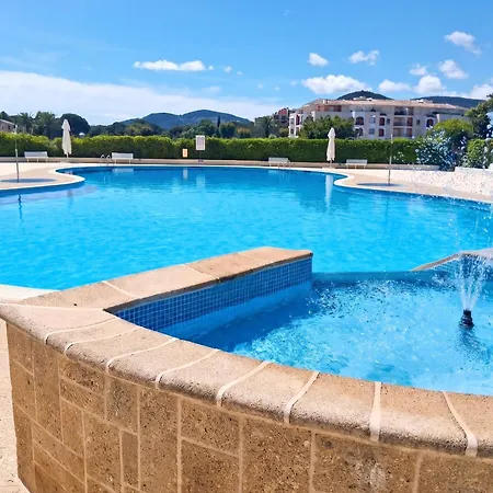 Confortable A Mandelieu-la-napoule, 37 M², Piscine *